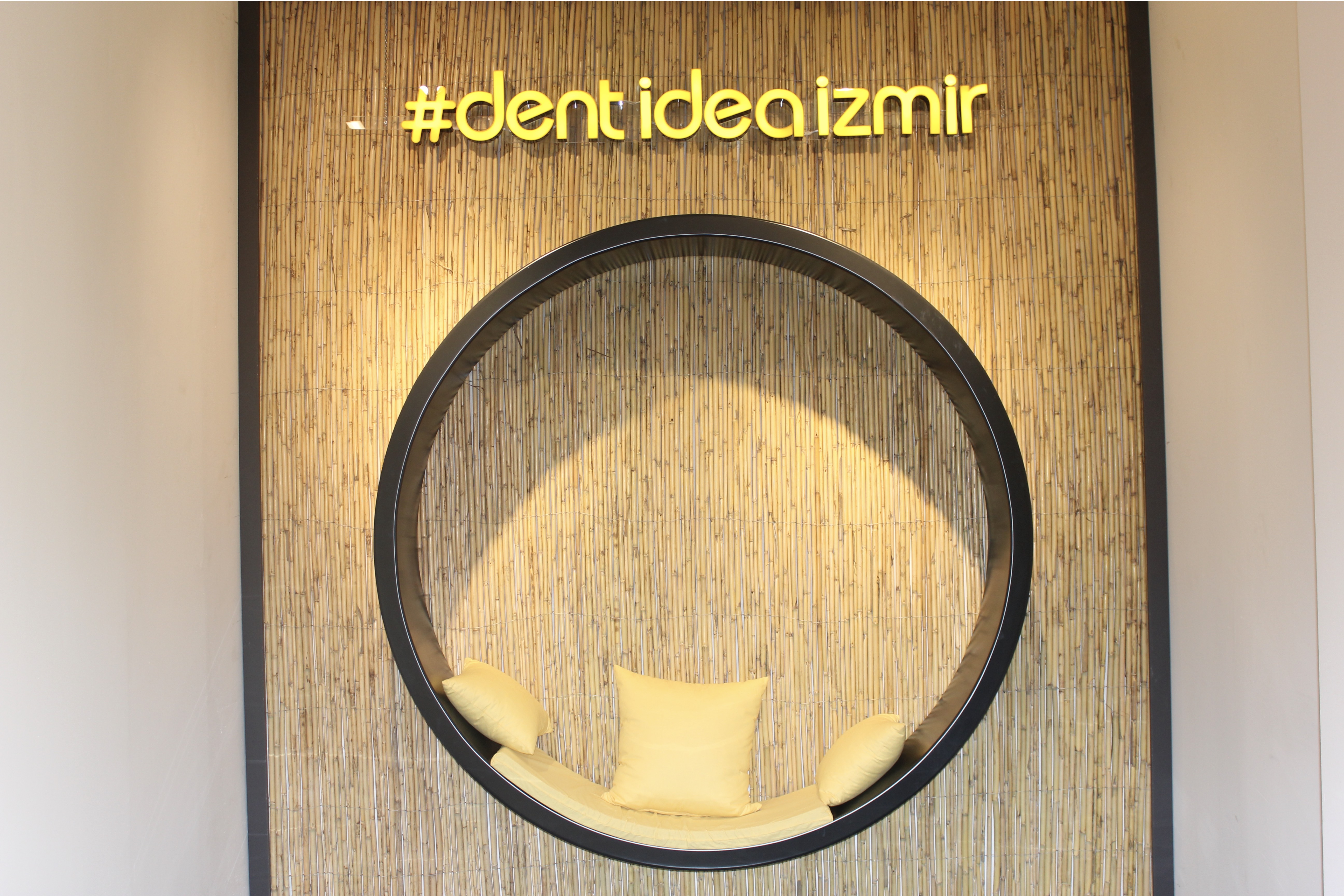 placeholder image-sq